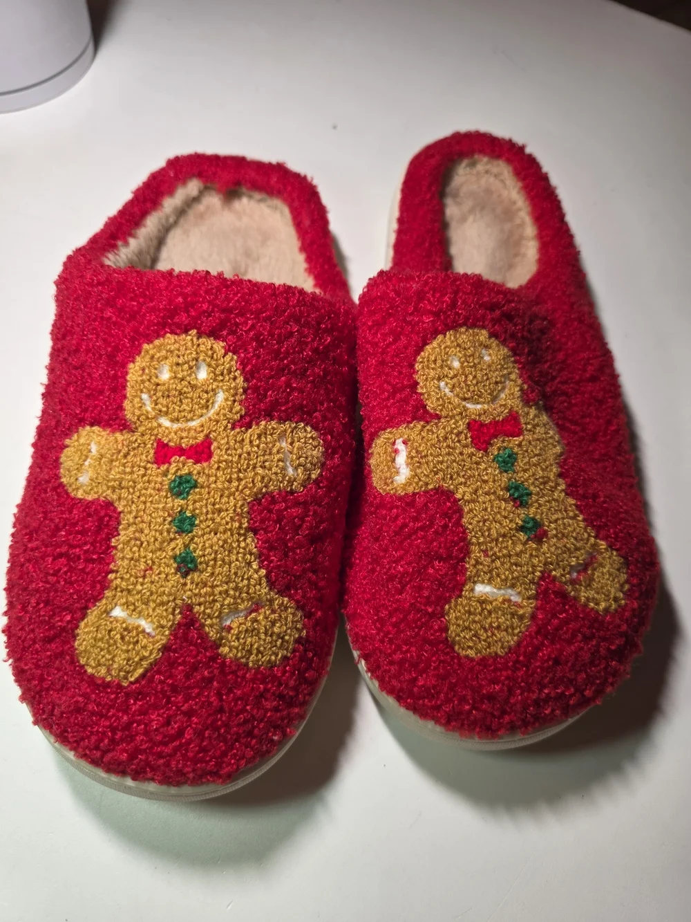 Kids Red Gingerbread Slippers - Cozy Holiday Slip-Ons